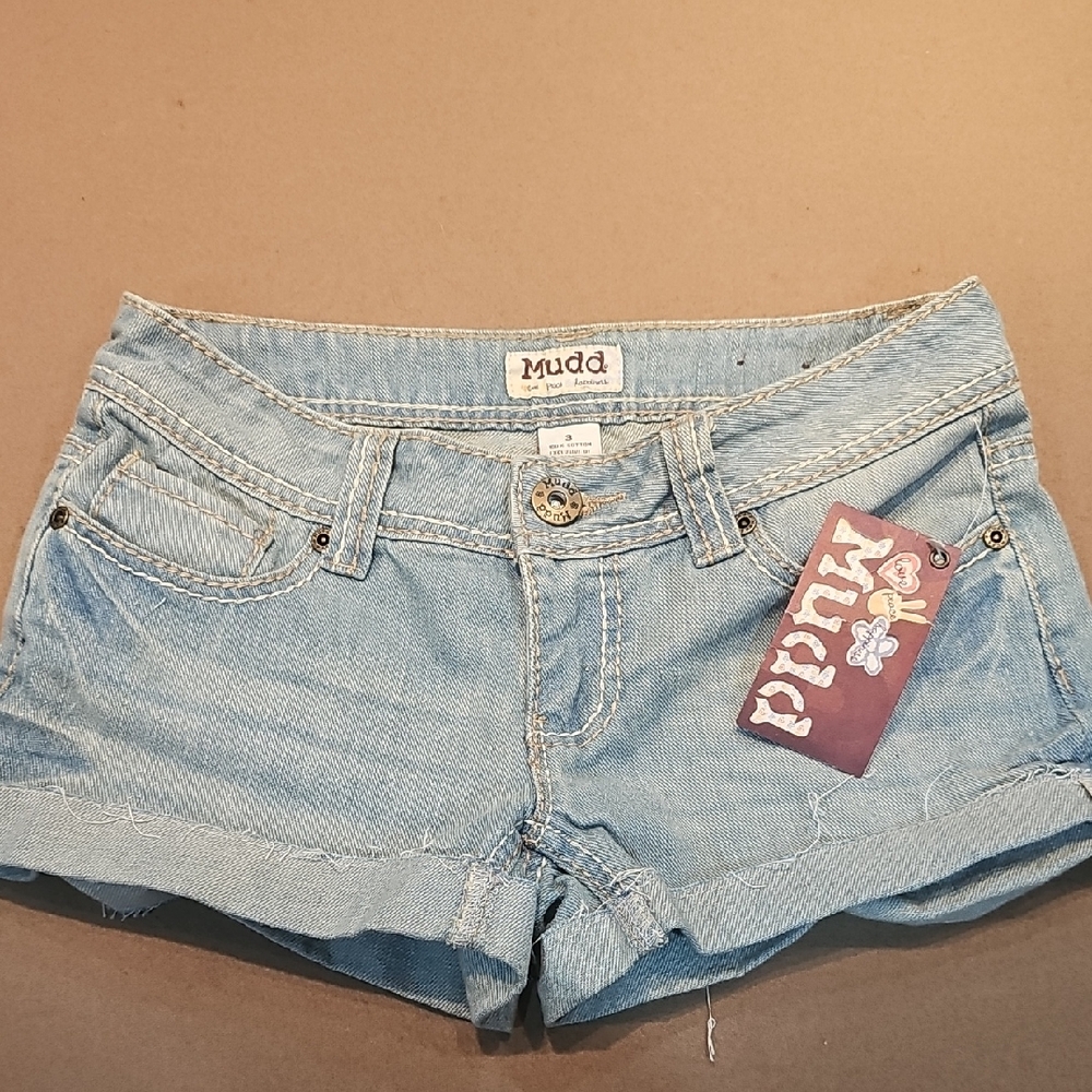 Mudd Women's Classic Blue Jean Shorts